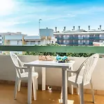 Apartamento Tastefully Furnished Flat With Lateral Sea View *